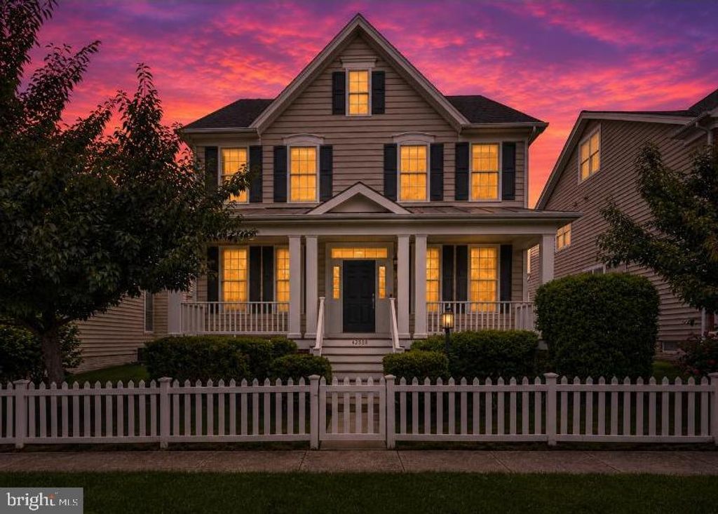 42538 NEIGHBORLY LN, Chantilly, VA 20152