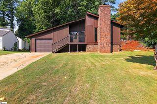 1004 Hollow Oak Drive, Taylors, SC 29687