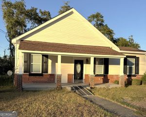 1740 Spring Street NE, Conyers, GA 30012