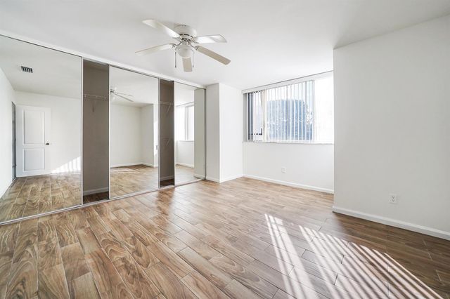 5070 Elmhurst Road F, West Palm Beach, FL 33417