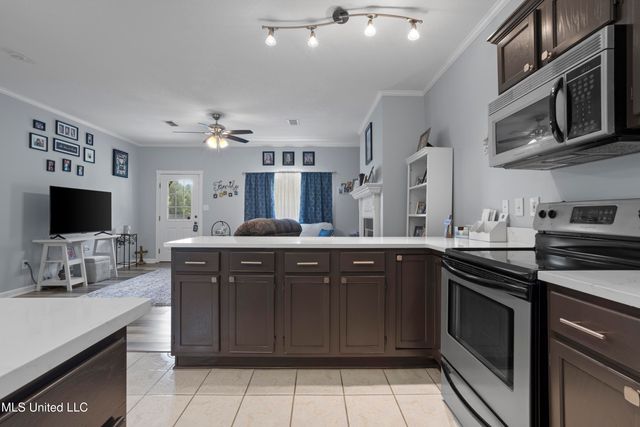 16081 Bill Bond Road, Saucier, MS 39574