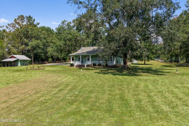 16081 Bill Bond Road, Saucier, MS 39574