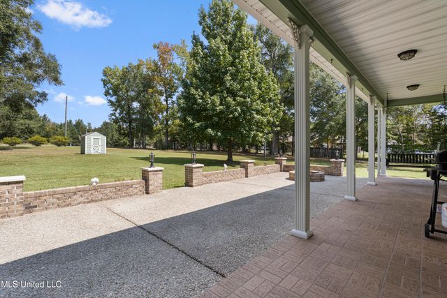 16081 Bill Bond Road, Saucier, MS 39574