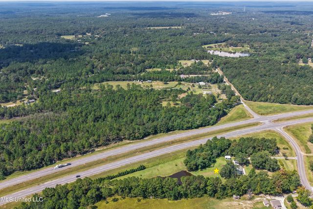 16081 Bill Bond Road, Saucier, MS 39574