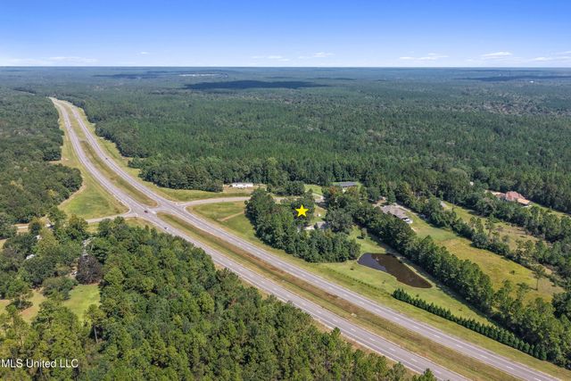 16081 Bill Bond Road, Saucier, MS 39574