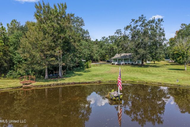 16081 Bill Bond Road, Saucier, MS 39574