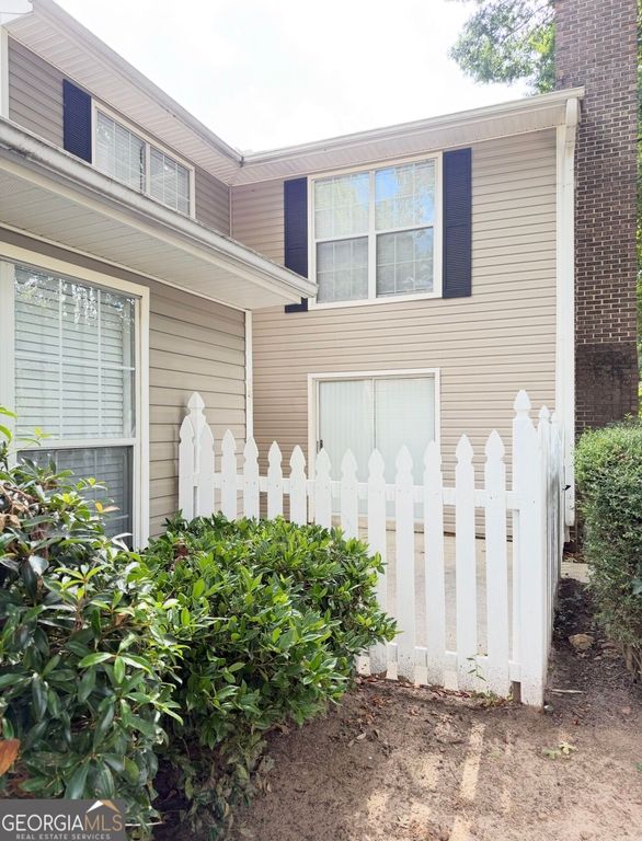 562 Trillum Court SW, Marietta, GA 30008 — photo 2