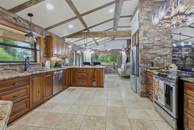 4490 Choupique Road, Sulphur, LA 70665
