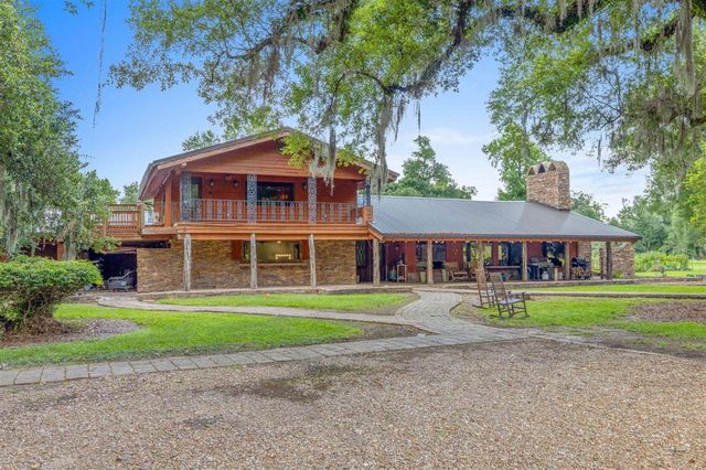 4490 Choupique Road, Sulphur, LA 70665