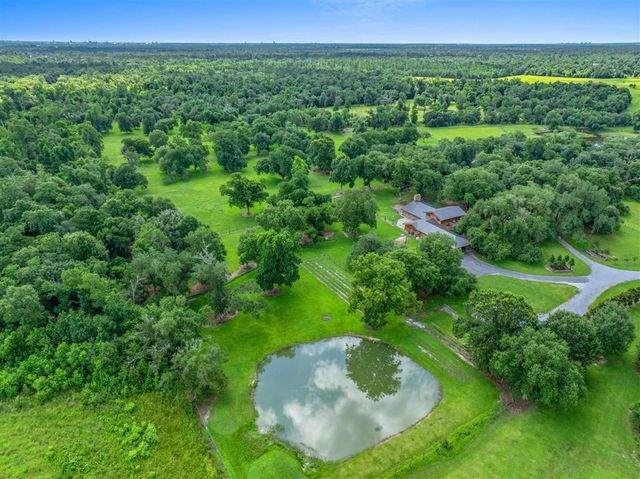 4490 Choupique Road, Sulphur, LA 70665