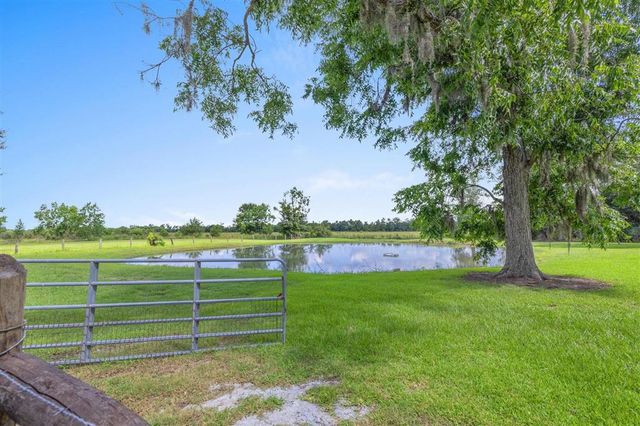 4490 Choupique Road, Sulphur, LA 70665