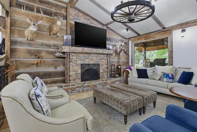 4490 Choupique Road, Sulphur, LA 70665