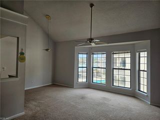 409 Harbour Pt Apt 306, Virginia Beach, VA 23451