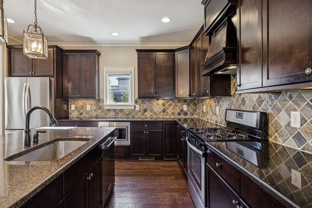 3008 Cecil Lewis Dr, Franklin, TN 37067