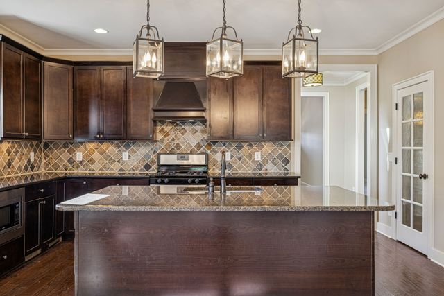 3008 Cecil Lewis Dr, Franklin, TN 37067