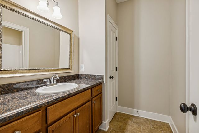 3008 Cecil Lewis Dr, Franklin, TN 37067