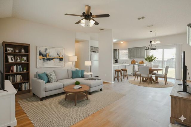 512 N Dover Avenue, Lubbock, TX 79416