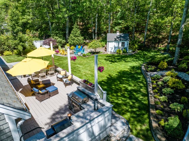 80 Holder Lane, West Barnstable, MA 02668