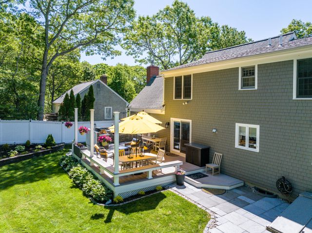 80 Holder Lane, West Barnstable, MA 02668