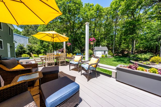 80 Holder Lane, West Barnstable, MA 02668