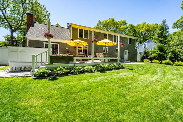 80 Holder Lane, West Barnstable, MA 02668