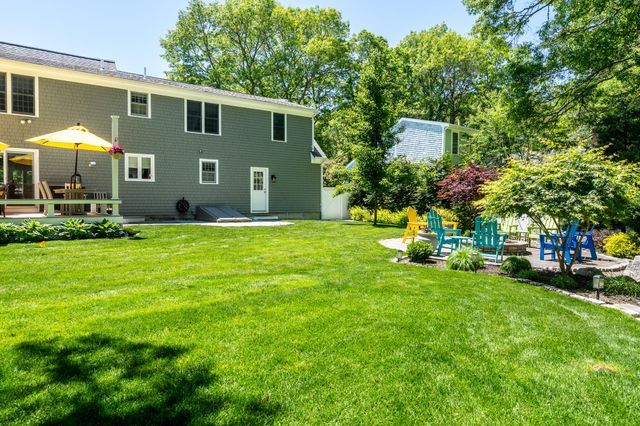 80 Holder Lane, West Barnstable, MA 02668