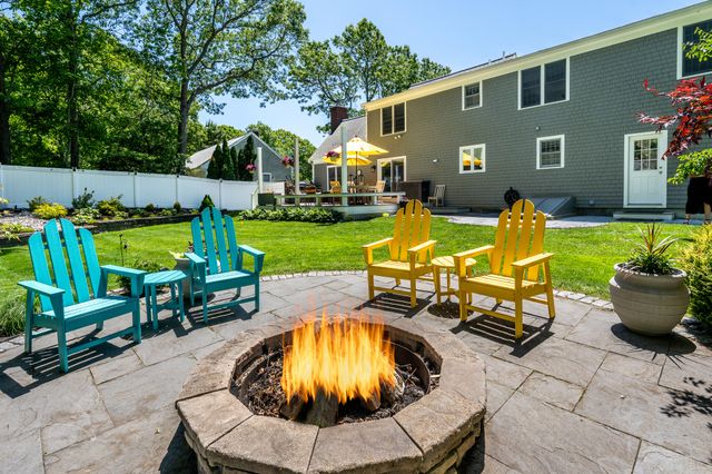 80 Holder Lane, West Barnstable, MA 02668