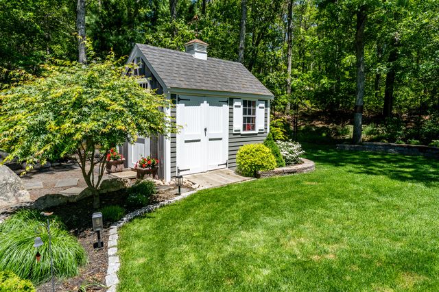 80 Holder Lane, West Barnstable, MA 02668