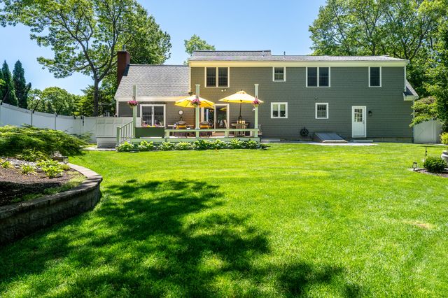 80 Holder Lane, West Barnstable, MA 02668