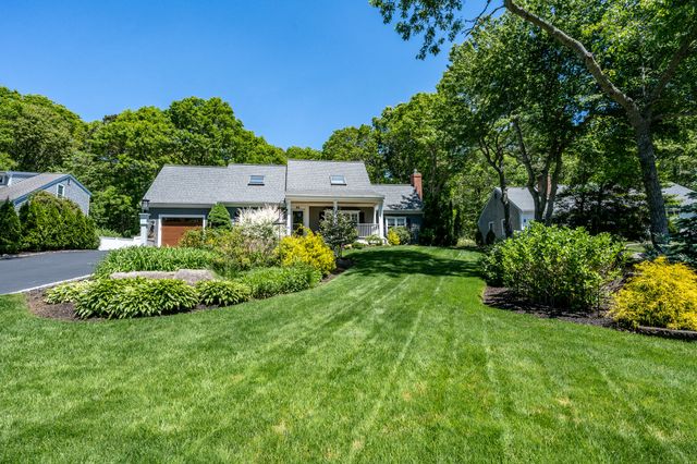 80 Holder Lane, West Barnstable, MA 02668