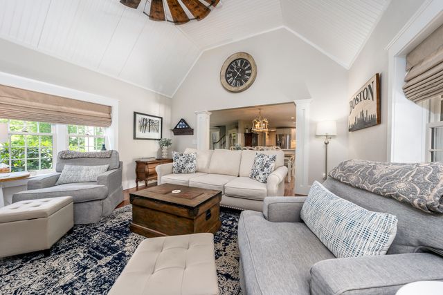 80 Holder Lane, West Barnstable, MA 02668