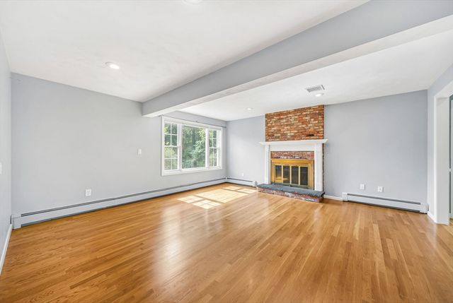 59 Trayer Rd, Canton, MA 02021