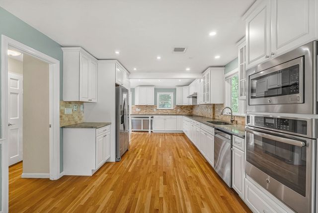 59 Trayer Rd, Canton, MA 02021