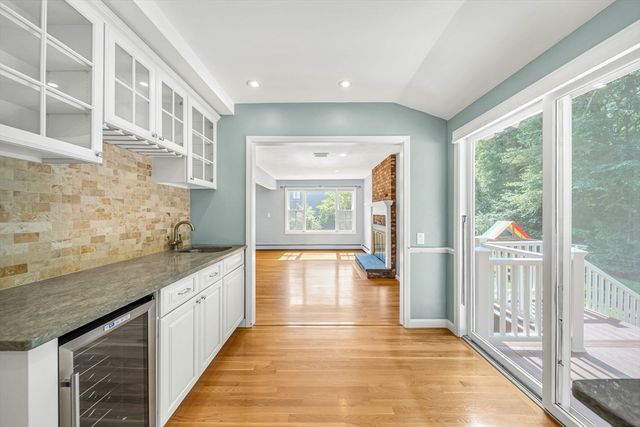 59 Trayer Rd, Canton, MA 02021