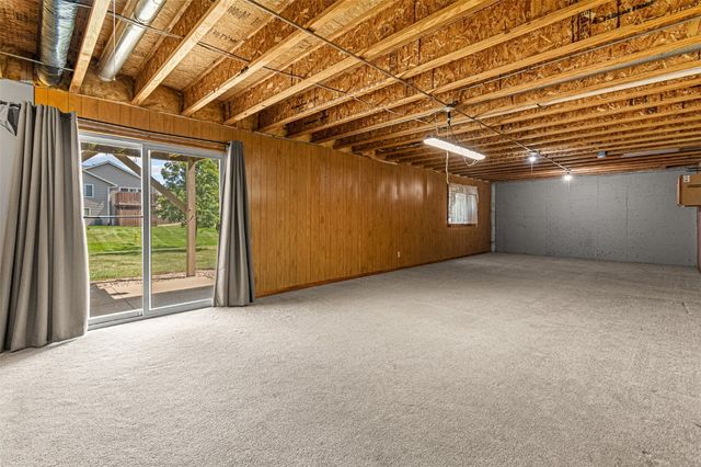 3421 Banar Drive SW B, Cedar Rapids, IA 52404