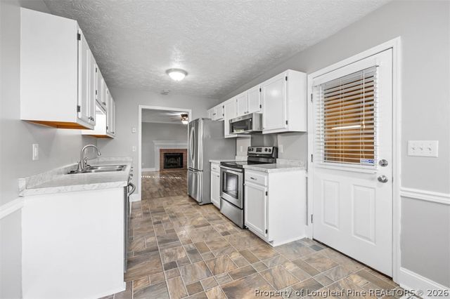 1205 Crossbend Court, Fayetteville, NC 28314