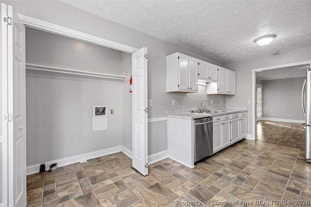 1205 Crossbend Court, Fayetteville, NC 28314