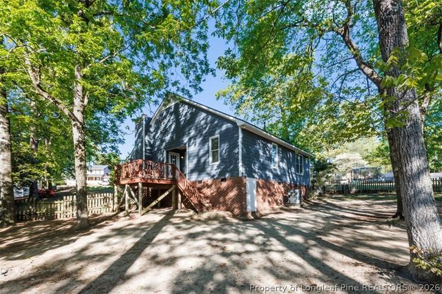 1205 Crossbend Court, Fayetteville, NC 28314