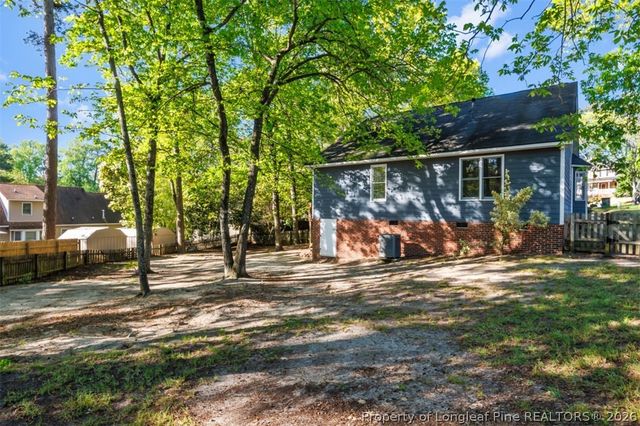 1205 Crossbend Court, Fayetteville, NC 28314