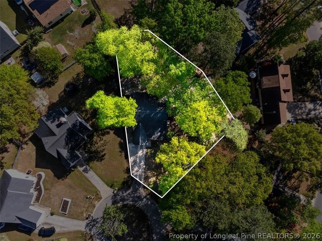 1205 Crossbend Court, Fayetteville, NC 28314