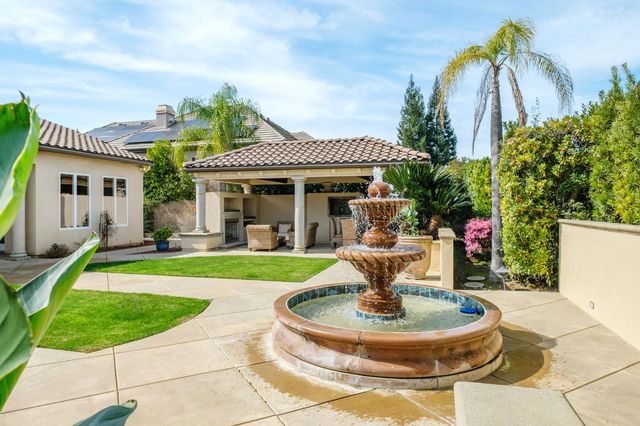 1368 E Waldon Way, Fresno, CA 93730