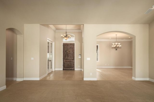 1368 E Waldon Way, Fresno, CA 93730