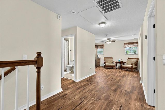 2001 RED BLUFF AVENUE, Apopka, FL 32712