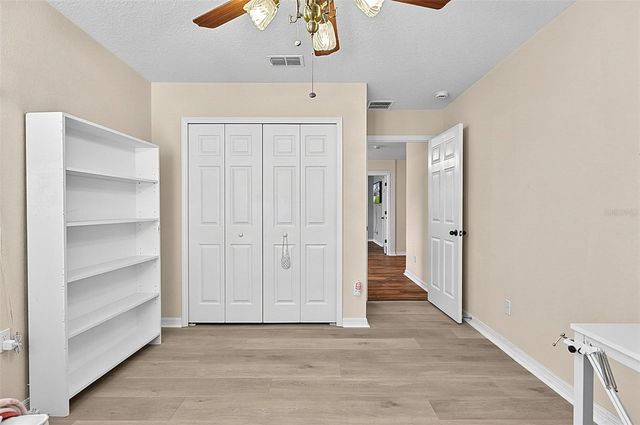 2001 RED BLUFF AVENUE, Apopka, FL 32712