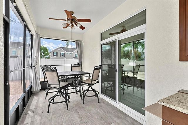 2001 RED BLUFF AVENUE, Apopka, FL 32712