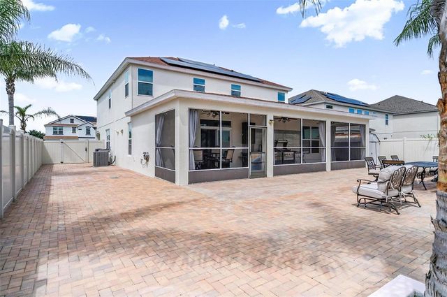 2001 RED BLUFF AVENUE, Apopka, FL 32712