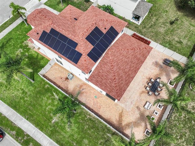 2001 RED BLUFF AVENUE, Apopka, FL 32712