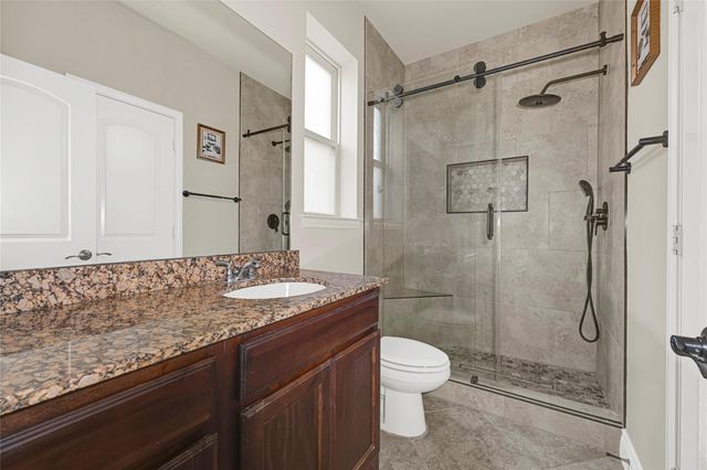 13617 Fountain Mist Drive, Pearland, TX 77584