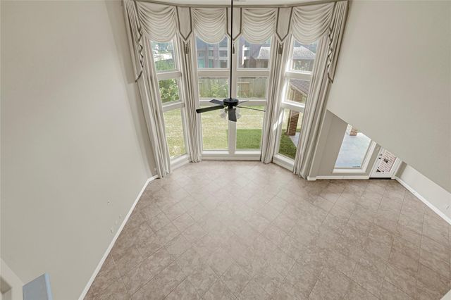 13617 Fountain Mist Drive, Pearland, TX 77584