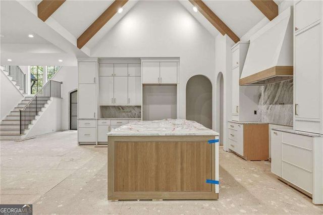 720 Edgewater Trail, Atlanta, GA 30328